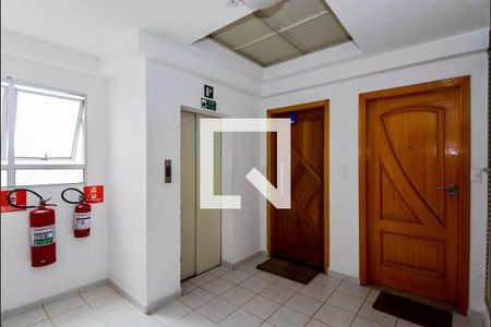 Apartamento para alugar com 60m², 2 quartos e 1 vagaHall de entrada