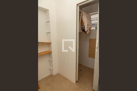 Casa à venda com 193m², 3 quartos e 1 vagaBanheiro 1