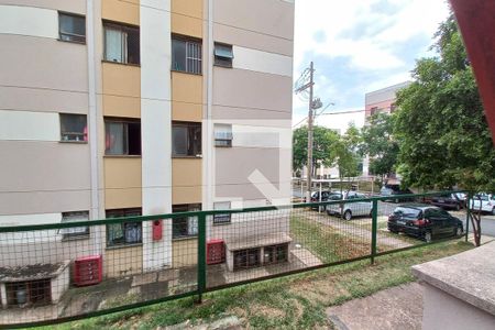 Apartamento à venda com 48m², 2 quartos e 1 vaga Apartamento à venda com 48m², 2 quartos e 1 vagaVista da Área de Serviço