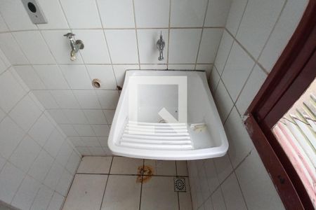 Apartamento à venda com 48m², 2 quartos e 1 vaga Apartamento à venda com 48m², 2 quartos e 1 vagaDetalhe da Área de Serviço