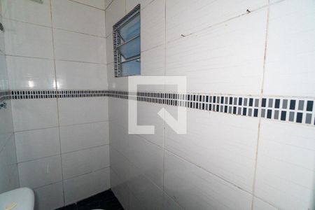 Banheiro de casa para alugar com 1 quarto, 40m² em Vila Campestre, São Paulo