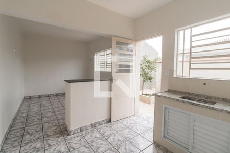  Sala de casa para alugar com 1 quarto, 43m² em Jardim São Nicolau, São Paulo