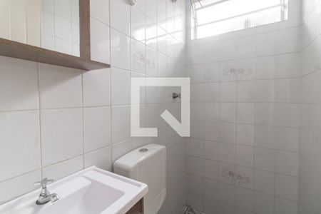 Banheiro de casa para alugar com 1 quarto, 43m² em Jardim São Nicolau, São Paulo