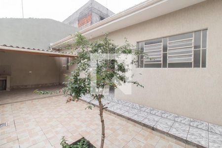 Casa para alugar com 43m², 1 quarto e 1 vaga Casa para alugar com 43m², 1 quarto e 1 vagaQuintal