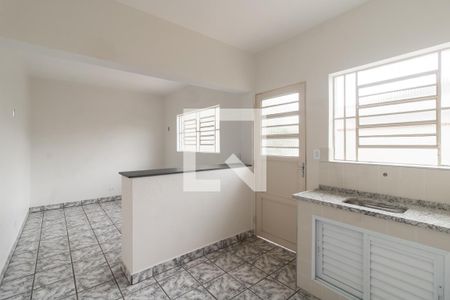 Casa para alugar com 43m², 1 quarto e 1 vaga Casa para alugar com 43m², 1 quarto e 1 vagaCozinha