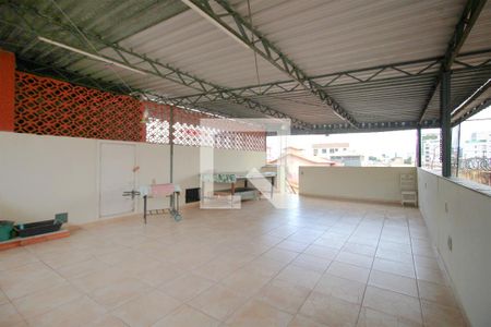Casa à venda com 360m², 5 quartos e 2 vagasTerraço