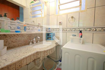 Casa à venda com 360m², 5 quartos e 2 vagasBanheiro da Suíte 1