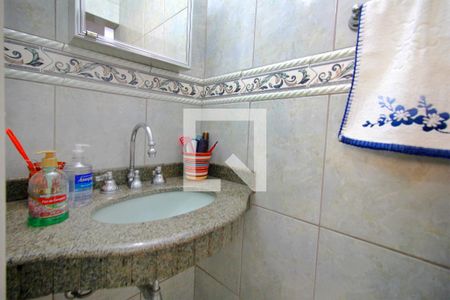 Casa à venda com 360m², 5 quartos e 2 vagasBanheiro