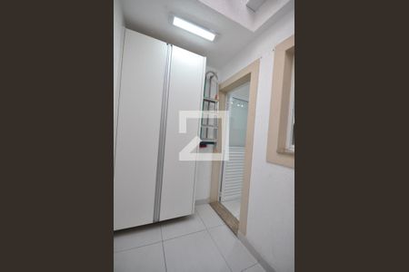 Casa de condomínio à venda com 103m², 2 quartos e 1 vagaÁrea de Serviço