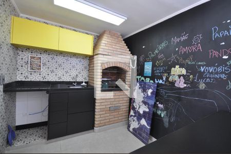 Casa de condomínio à venda com 103m², 2 quartos e 1 vagaChurrasqueira