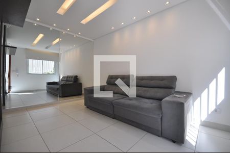 Casa de condomínio à venda com 103m², 2 quartos e 1 vaga Casa de condomínio à venda com 103m², 2 quartos e 1 vagaSala