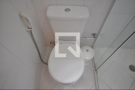 Casa de condomínio à venda com 103m², 2 quartos e 1 vagaBanheiro da Suíte 1