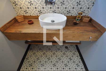 Casa de condomínio à venda com 103m², 2 quartos e 1 vagaLavabo da Churrasqueira