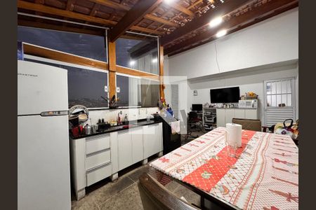 Apartamento à venda com 100m², 2 quartos e 1 vagaCobertura