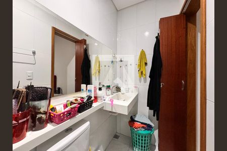 Apartamento à venda com 100m², 2 quartos e 1 vagaBanheiro de suite