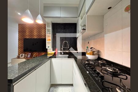 Apartamento à venda com 100m², 2 quartos e 1 vagaCozinha