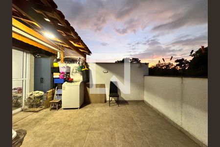 Apartamento à venda com 100m², 2 quartos e 1 vagaCobertura