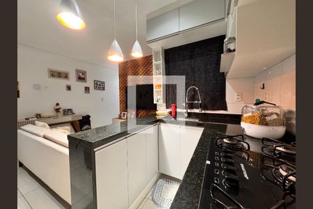 Apartamento à venda com 100m², 2 quartos e 1 vagaCozinha