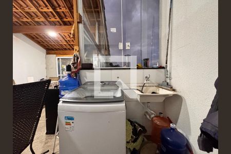 Apartamento à venda com 100m², 2 quartos e 1 vagaLavanderia