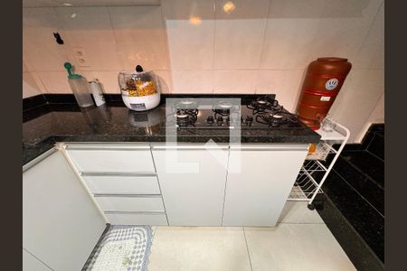 Apartamento à venda com 100m², 2 quartos e 1 vagaCozinha