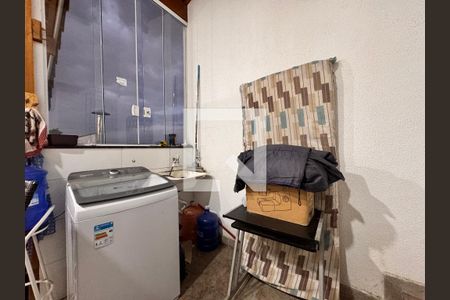 Apartamento à venda com 100m², 2 quartos e 1 vagaLavanderia