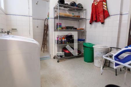 Apartamento à venda com 140m², 4 quartos e 1 vagaÁrea de Serviço