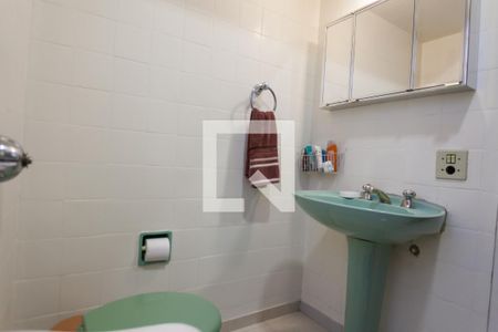 Apartamento à venda com 140m², 4 quartos e 1 vagaBanheiro da Suíte