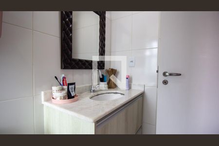 Apartamento para alugar com 195m², 3 quartos e 3 vagas Apartamento para alugar com 195m², 3 quartos e 3 vagasBanheiro da Suíte 2
