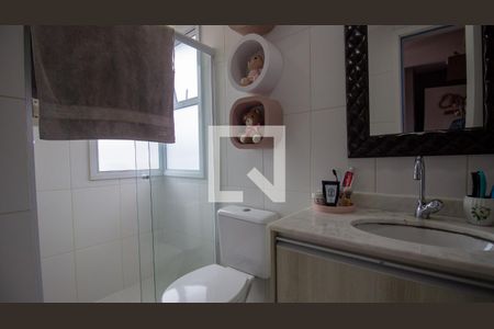 Apartamento para alugar com 195m², 3 quartos e 3 vagas Apartamento para alugar com 195m², 3 quartos e 3 vagasBanheiro da Suíte 2