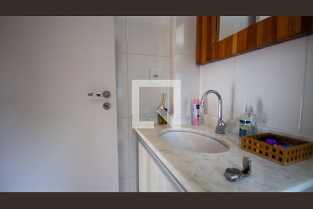 Apartamento para alugar com 195m², 3 quartos e 3 vagas Apartamento para alugar com 195m², 3 quartos e 3 vagasBanheiro da Suíte 3