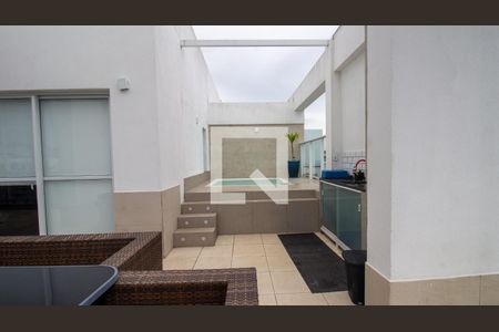 Apartamento para alugar com 195m², 3 quartos e 3 vagas Apartamento para alugar com 195m², 3 quartos e 3 vagasCobertura