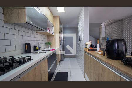 Apartamento para alugar com 195m², 3 quartos e 3 vagas Apartamento para alugar com 195m², 3 quartos e 3 vagasCozinha e Área de Serviço