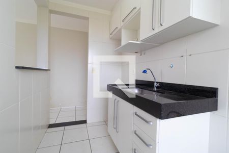 Apartamento à venda com 48m², 2 quartos e 1 vaga Apartamento à venda com 48m², 2 quartos e 1 vagaCozinha