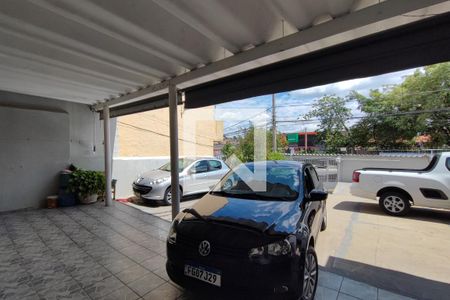 Casa à venda com 340m², 4 quartos e 4 vagasQuintal - Garagem