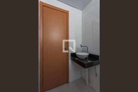 Apartamento à venda com 40m², 2 quartos e 1 vaga Apartamento à venda com 40m², 2 quartos e 1 vagaBanheiro