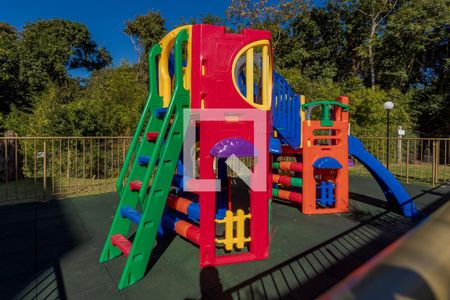 Apartamento à venda com 40m², 2 quartos e 1 vaga Apartamento à venda com 40m², 2 quartos e 1 vagaplay