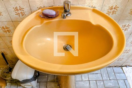 Casa para alugar com 215m², 2 quartos e 1 vagaBanheiro