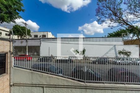 Casa à venda com 213m², 6 quartos e 2 vagas Casa à venda com 213m², 6 quartos e 2 vagasVista da Suíte 5