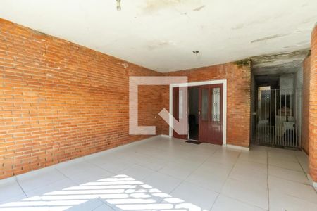 Casa à venda com 213m², 6 quartos e 2 vagas Casa à venda com 213m², 6 quartos e 2 vagasGaragem