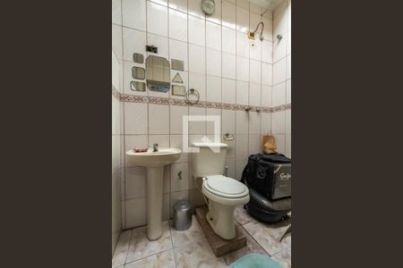 Casa à venda com 213m², 6 quartos e 2 vagas Casa à venda com 213m², 6 quartos e 2 vagasBanheiro da Suíte 3