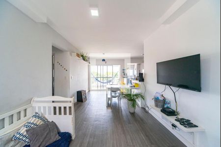 Sala de apartamento à venda com 2 quartos, 65m² em Vila Eldízia, Santo André
