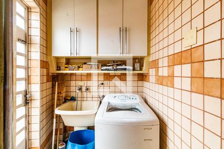 Casa à venda com 150m², 3 quartos e 4 vagasLavanderia