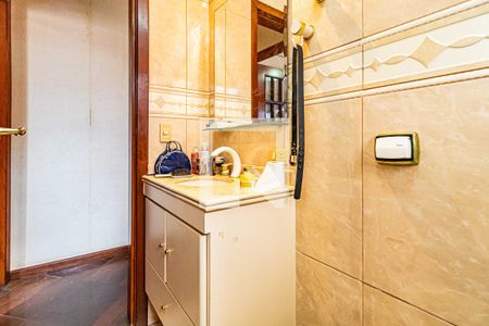 Casa à venda com 150m², 3 quartos e 4 vagasBanheiro social