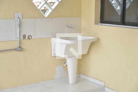 Área de Serviço de casa para alugar com 3 quartos, 180m² em Vila Humaita, Santo André