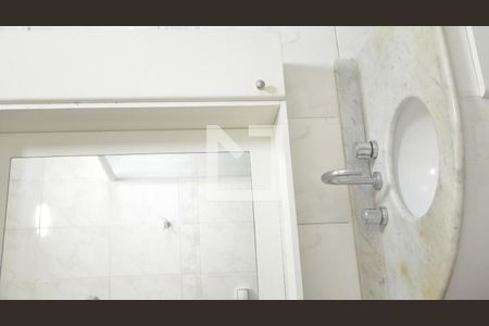 Casa para alugar com 180m², 3 quartos e 5 vagasBanheiro Social