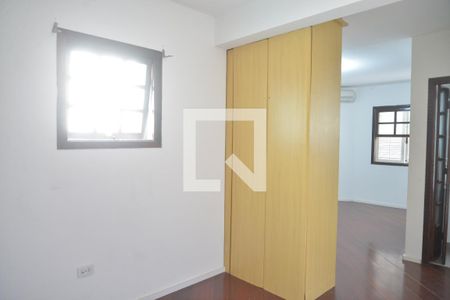 Casa para alugar com 180m², 3 quartos e 5 vagasQuarto Suíte
