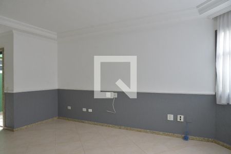 Sala de casa para alugar com 3 quartos, 180m² em Vila Humaita, Santo André