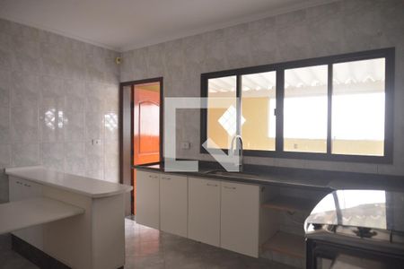 Cozinha - Armários de casa para alugar com 3 quartos, 180m² em Vila Humaita, Santo André
