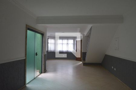 Sala de casa para alugar com 3 quartos, 180m² em Vila Humaita, Santo André