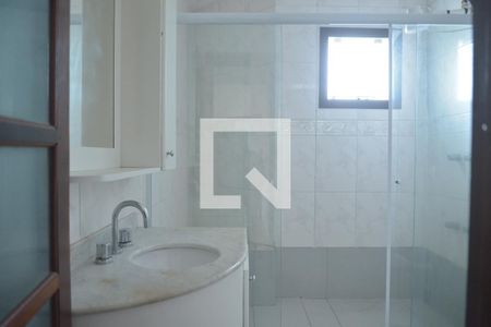Casa para alugar com 180m², 3 quartos e 5 vagasBanheiro Social
